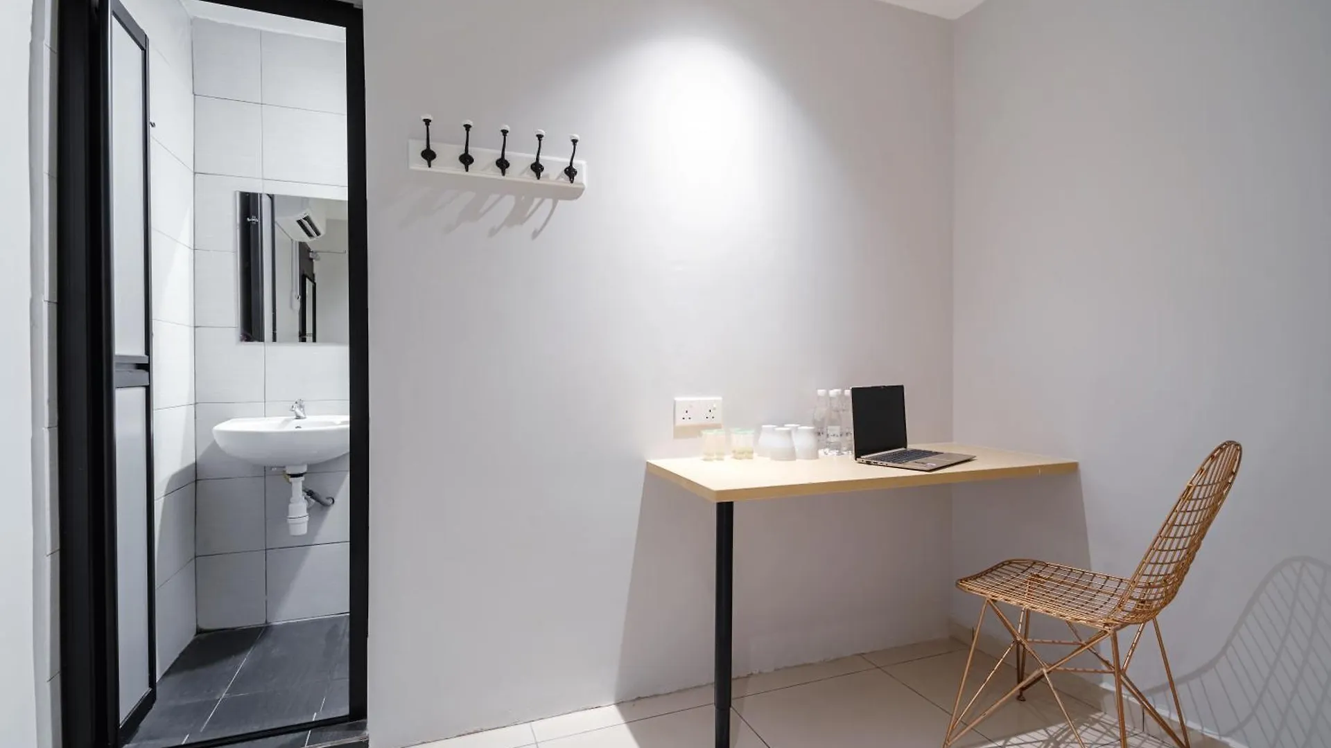 Hotel Hako Xpress Tampoi Johor Bahru